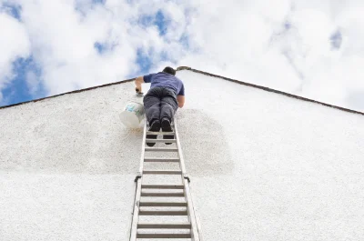 Peinture extérieure à Richeling — façades et ravalement